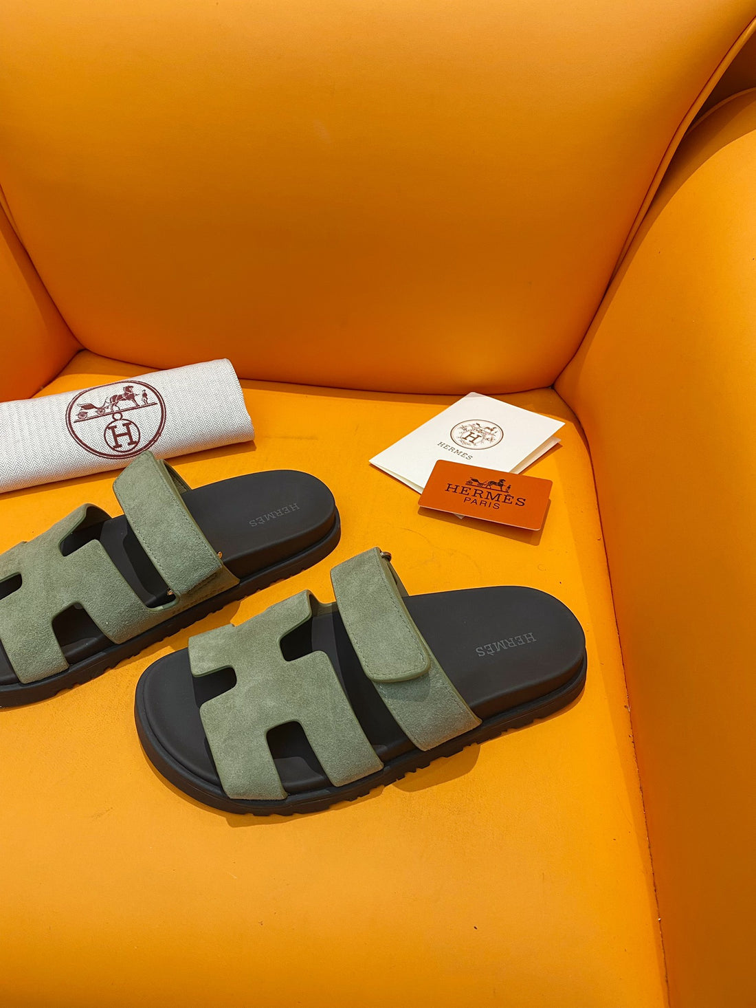 Hermes Men's and Women's Slipper