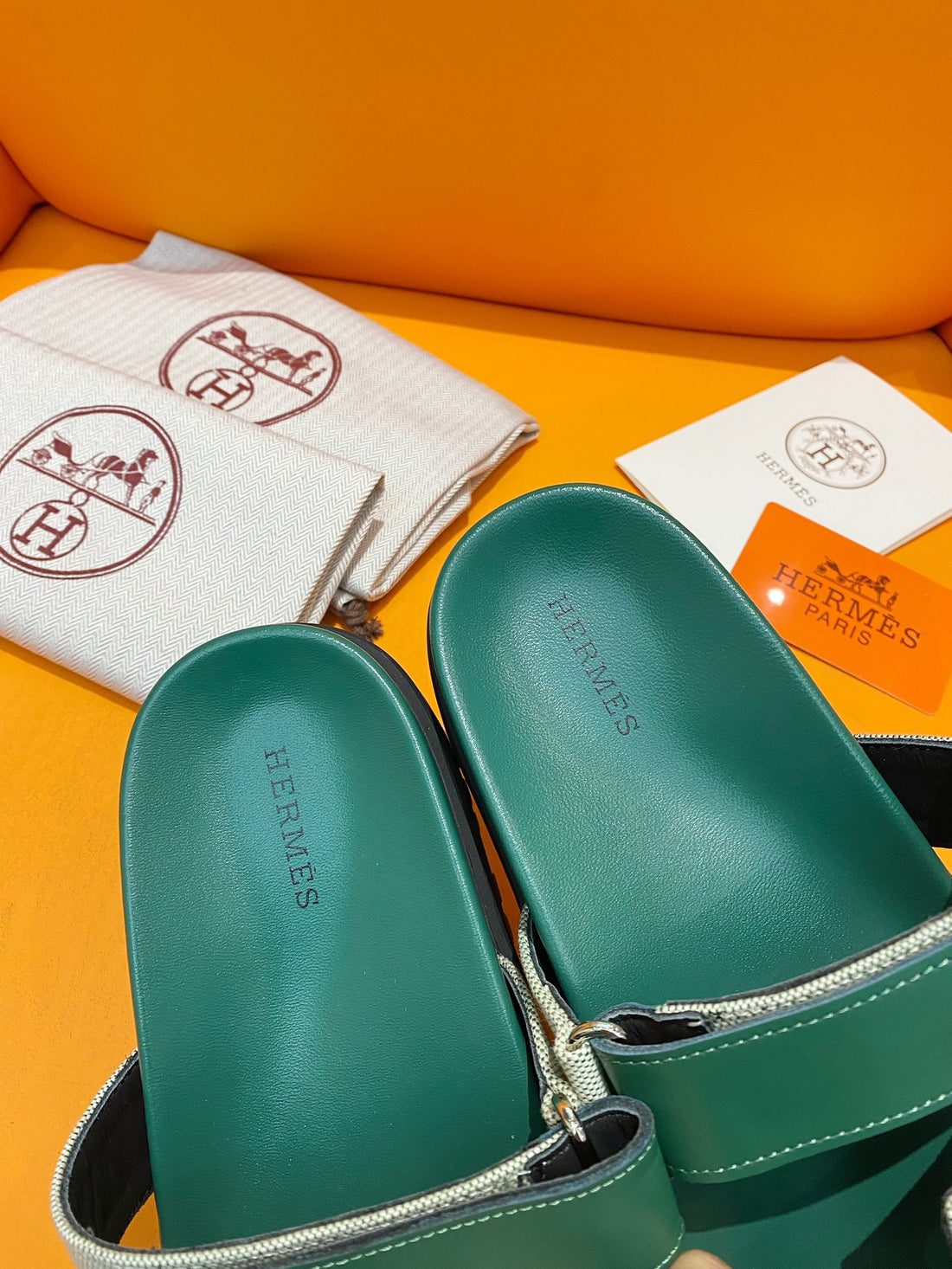 Hermes Men's and Women's Slipper