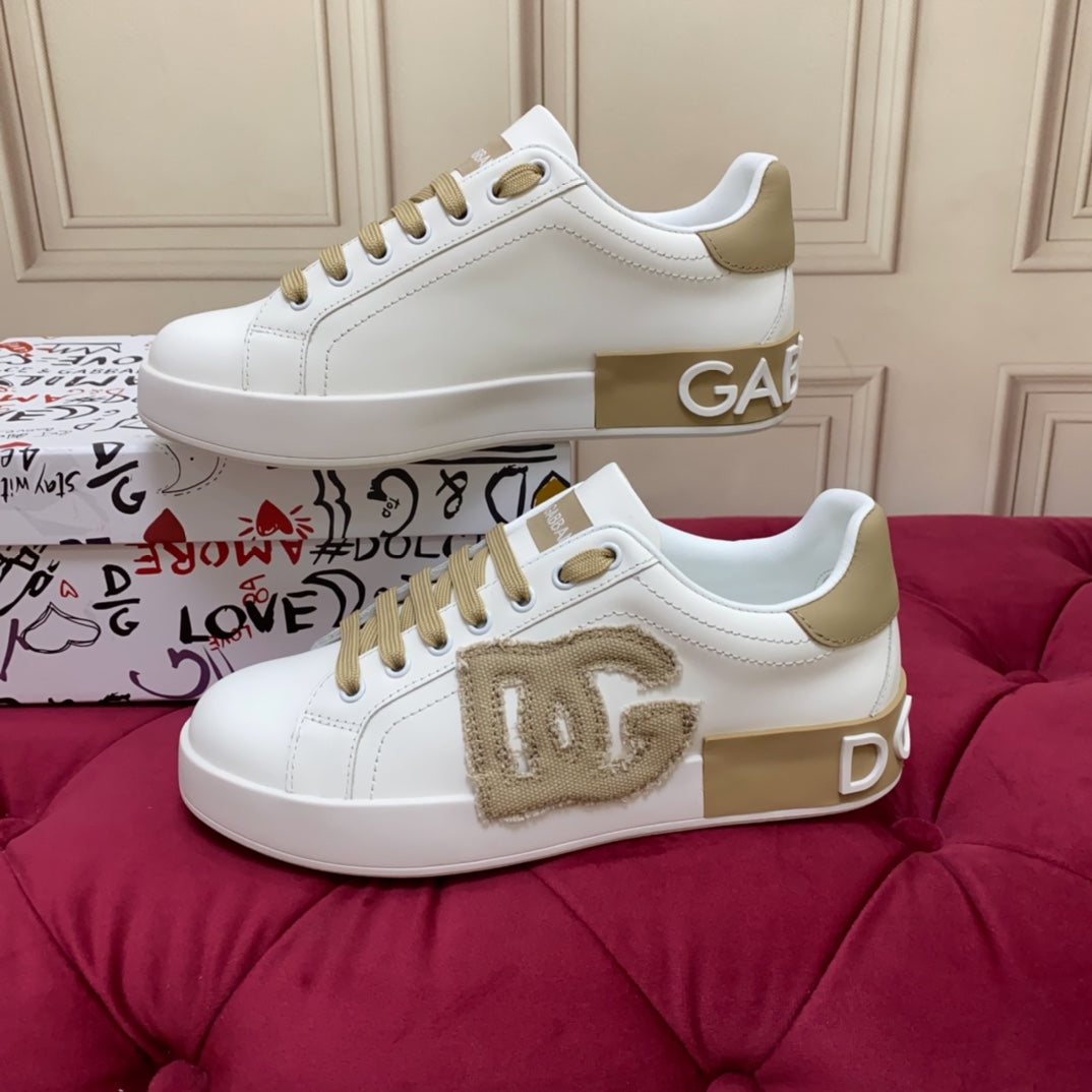 Dolce & Gabbana Luxury Sneakers