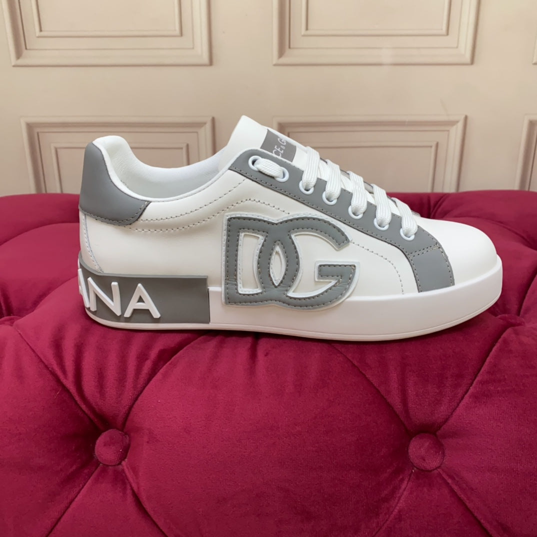 Dolce & Gabbana Luxury Sneakers