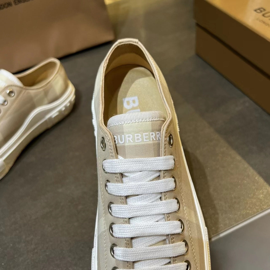 Burberry Casual Sport Sneakers