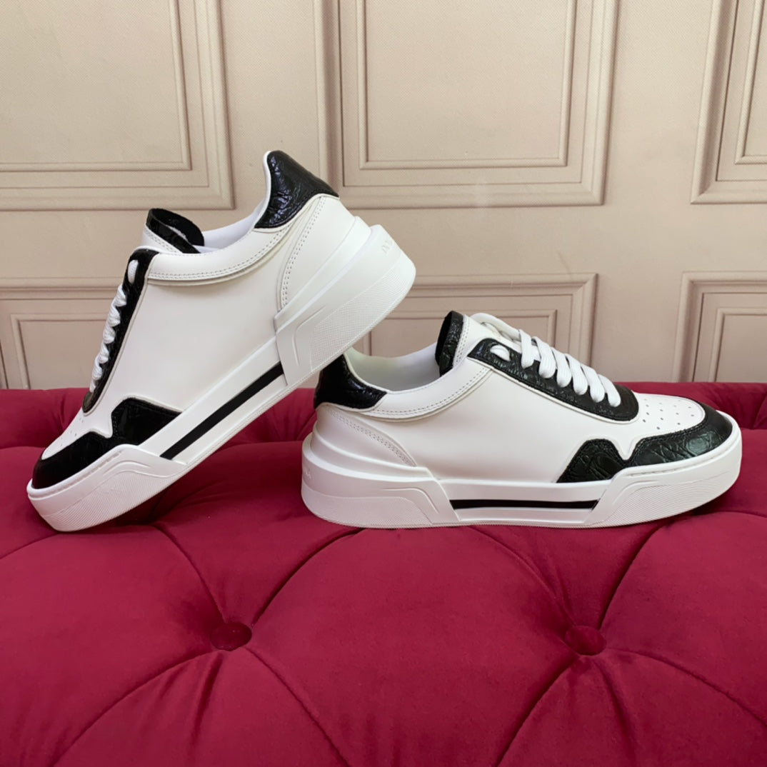 Dolce & Gabbana Luxury Sneakers