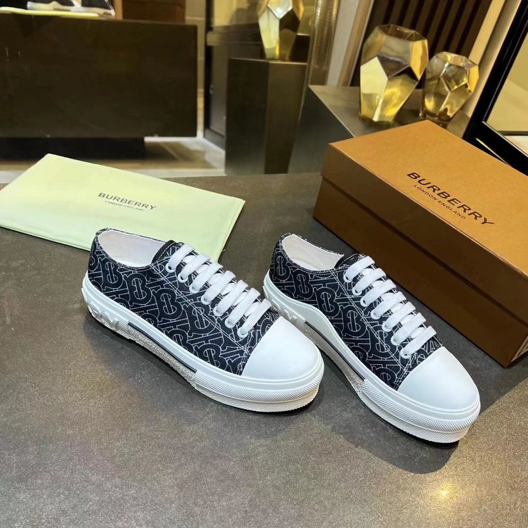 Burberry Casual Sport Sneakers