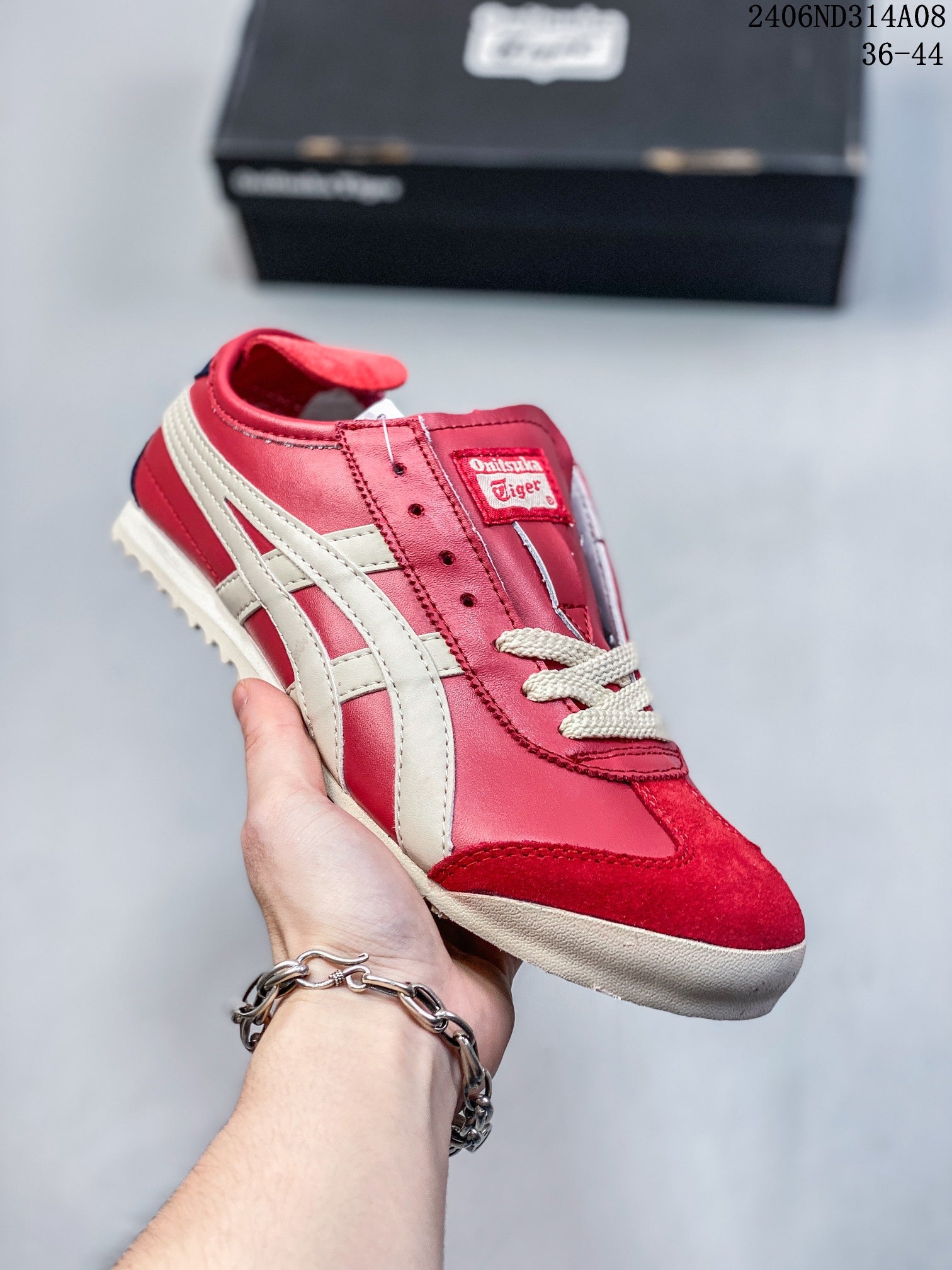 Nike Onitsuka Tiger Sneakers