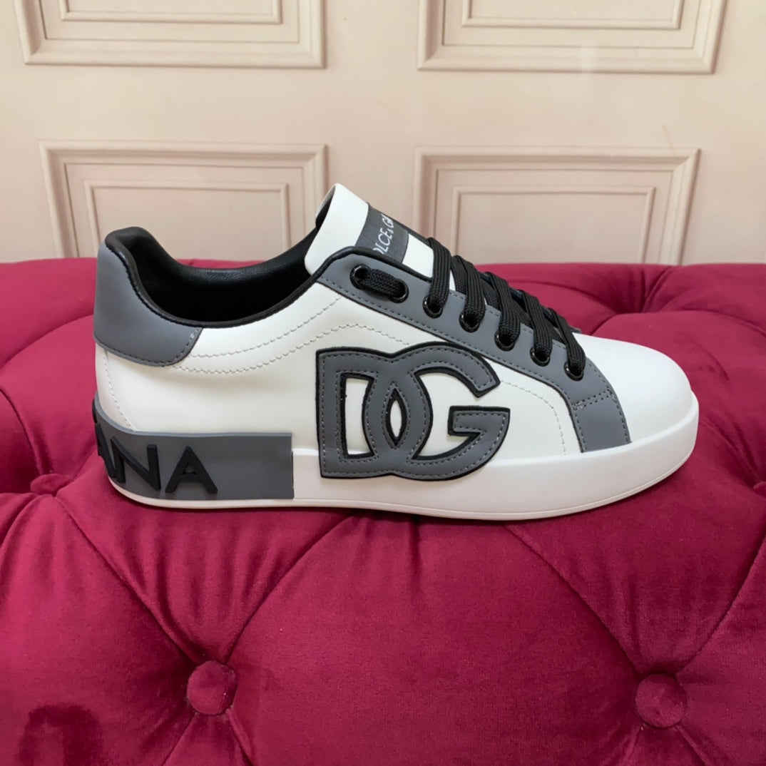 Dolce & Gabbana Luxury Sneakers