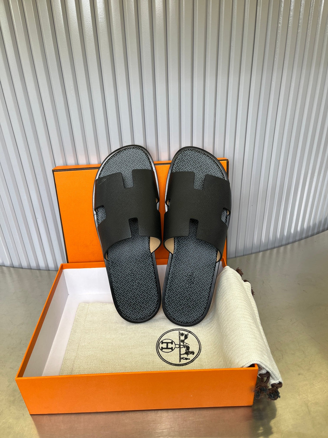 Hermes men's slippers