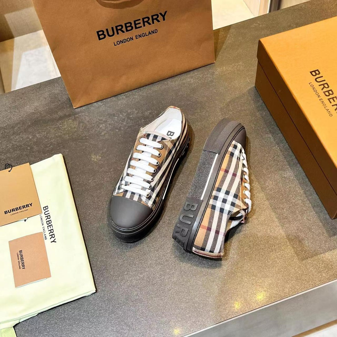 Burberry Casual Sport Sneakers