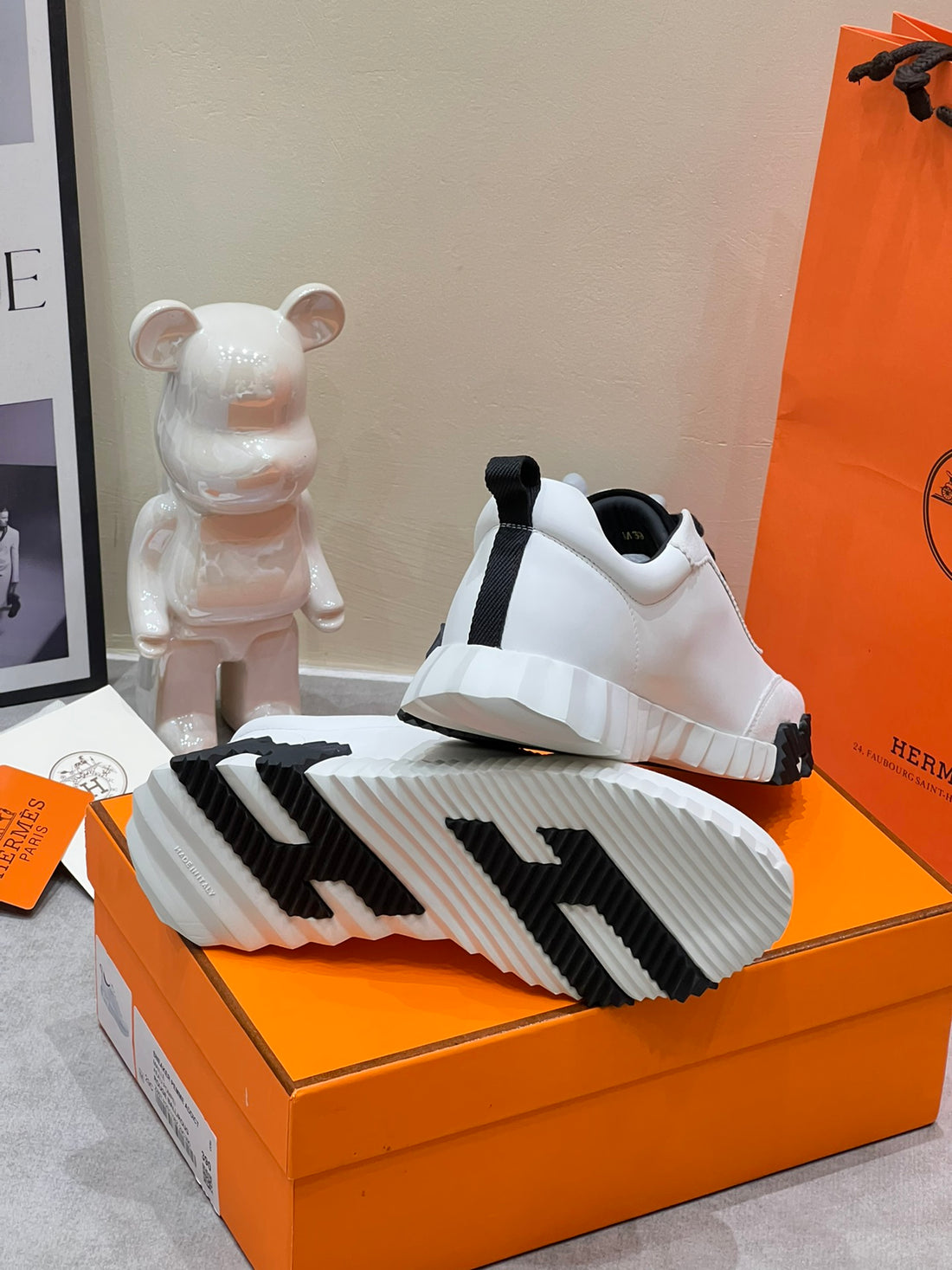 Hermes sports and leisure shoes