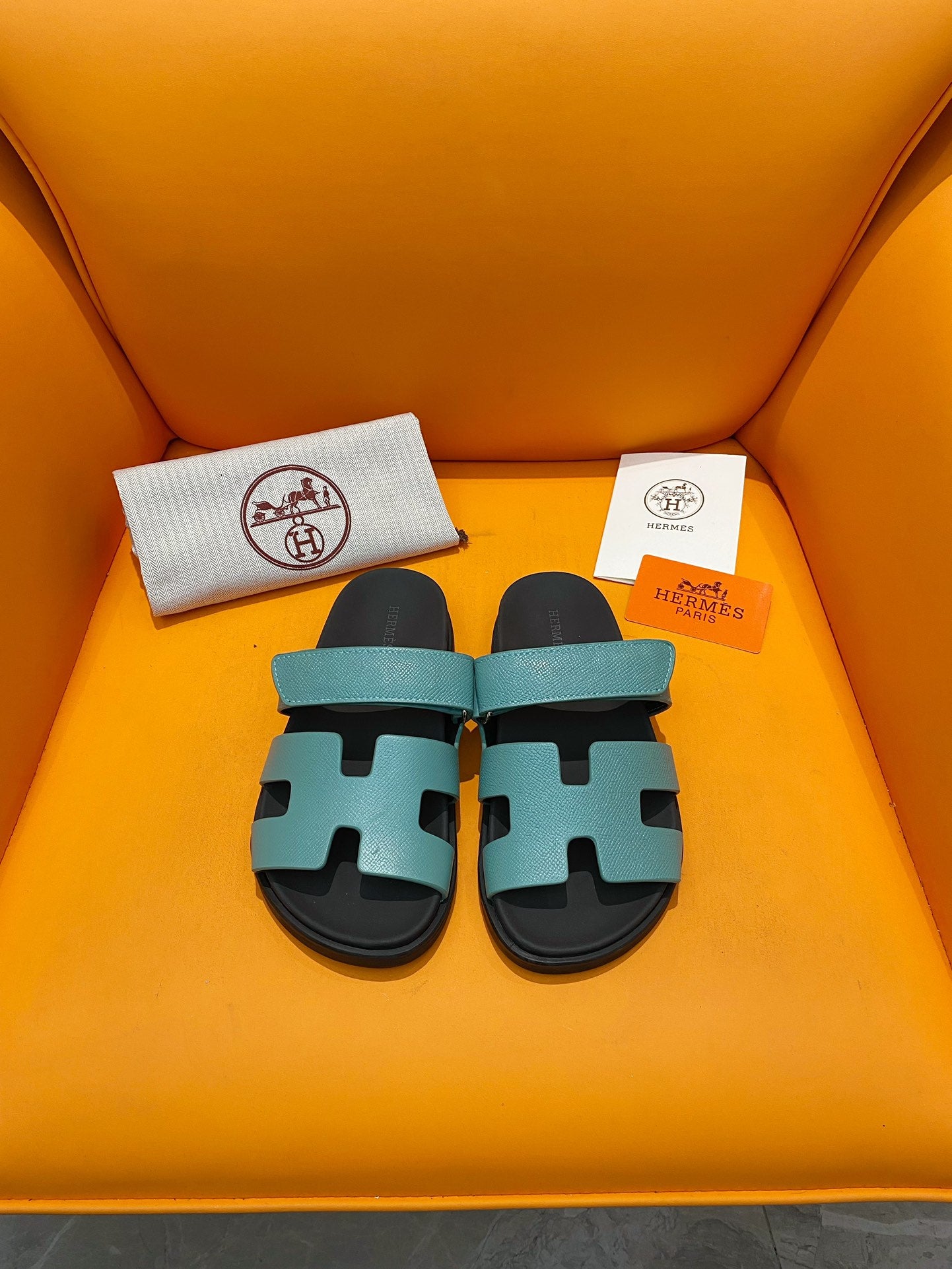 Hermes Men's and Women's Slipper