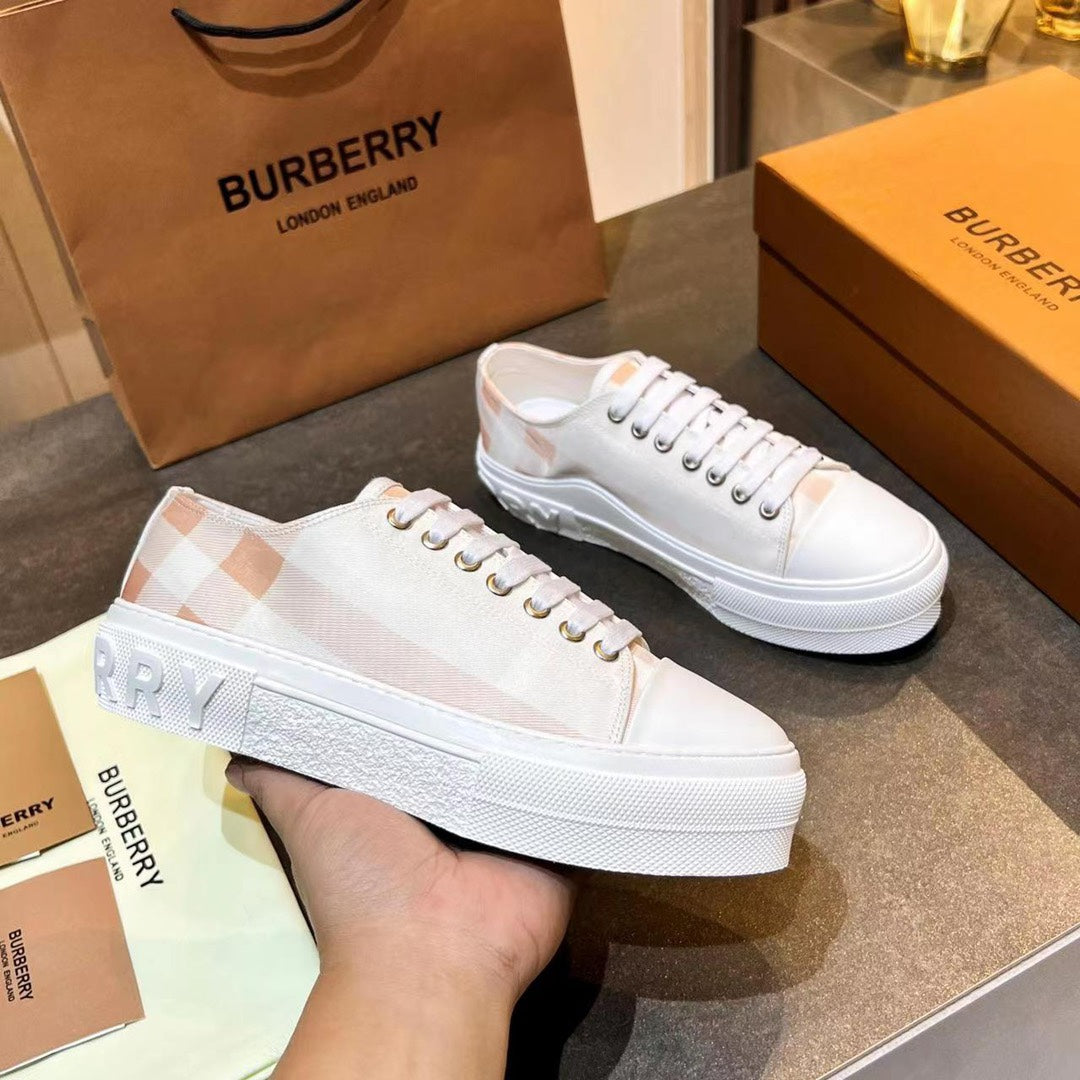 Burberry Casual Sport Sneakers