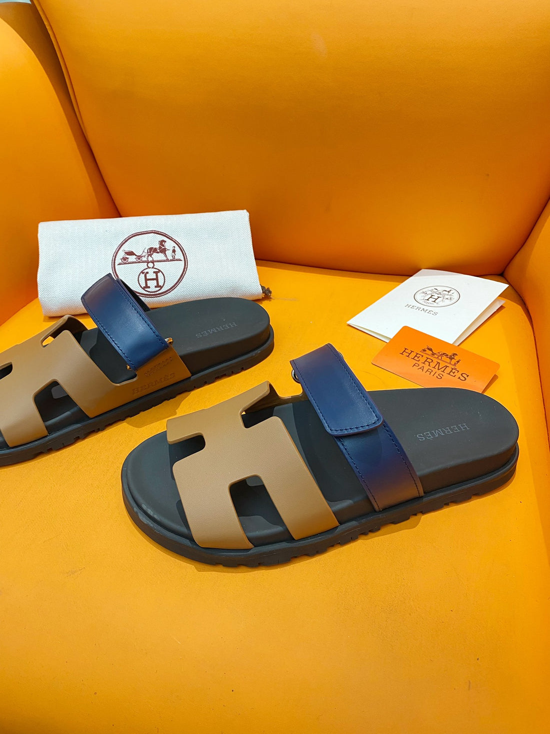 Hermes Men's and Women's Slipper