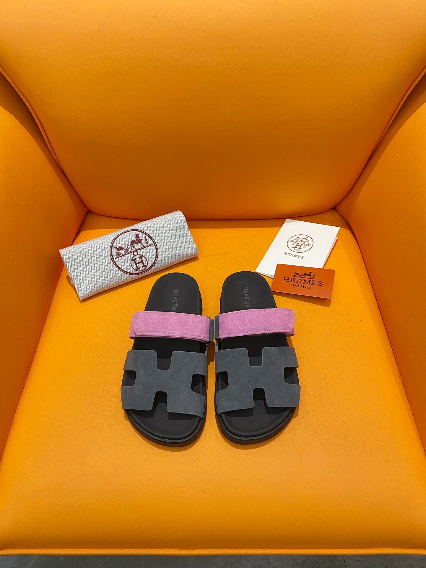 Hermes Men's and Women's Slipper