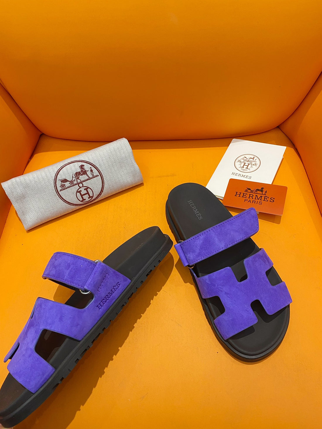 Hermes Men's and Women's Slipper