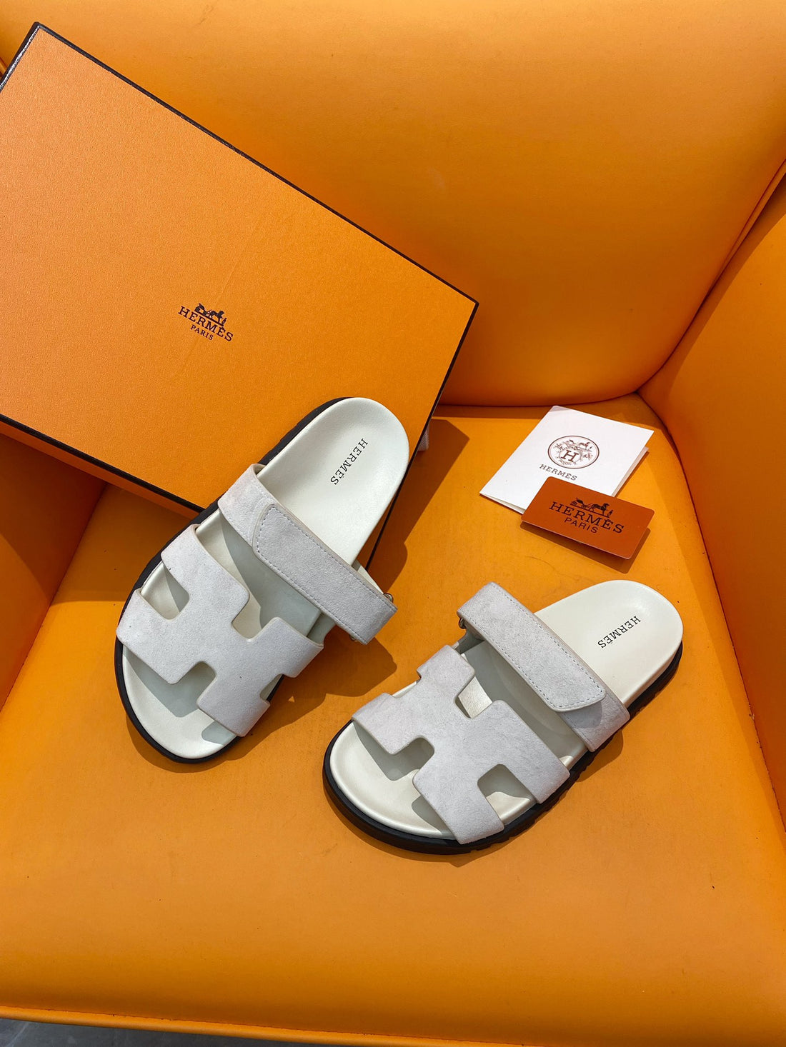 Hermes Men's and Women's Slipper