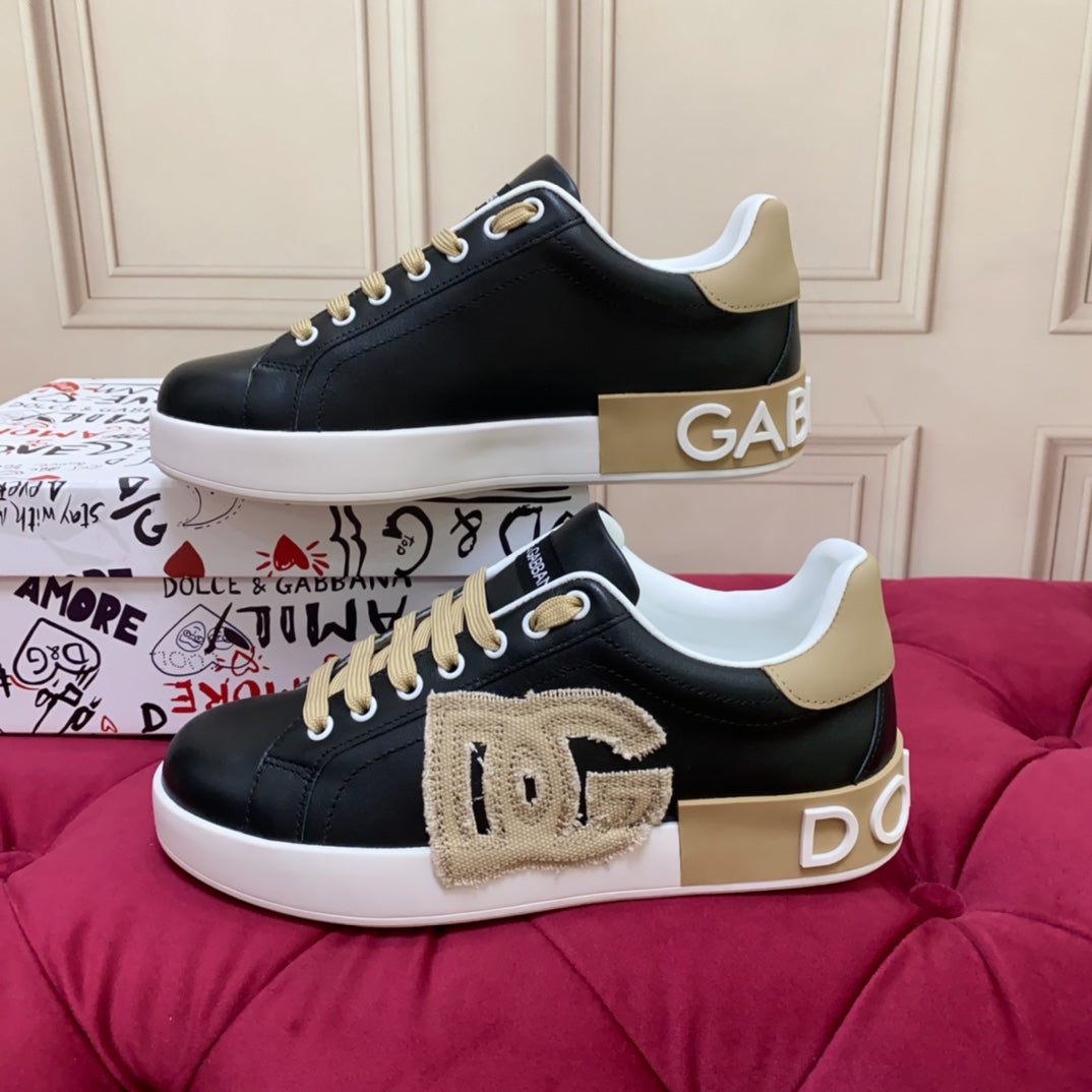 Dolce & Gabbana Luxury Sneakers