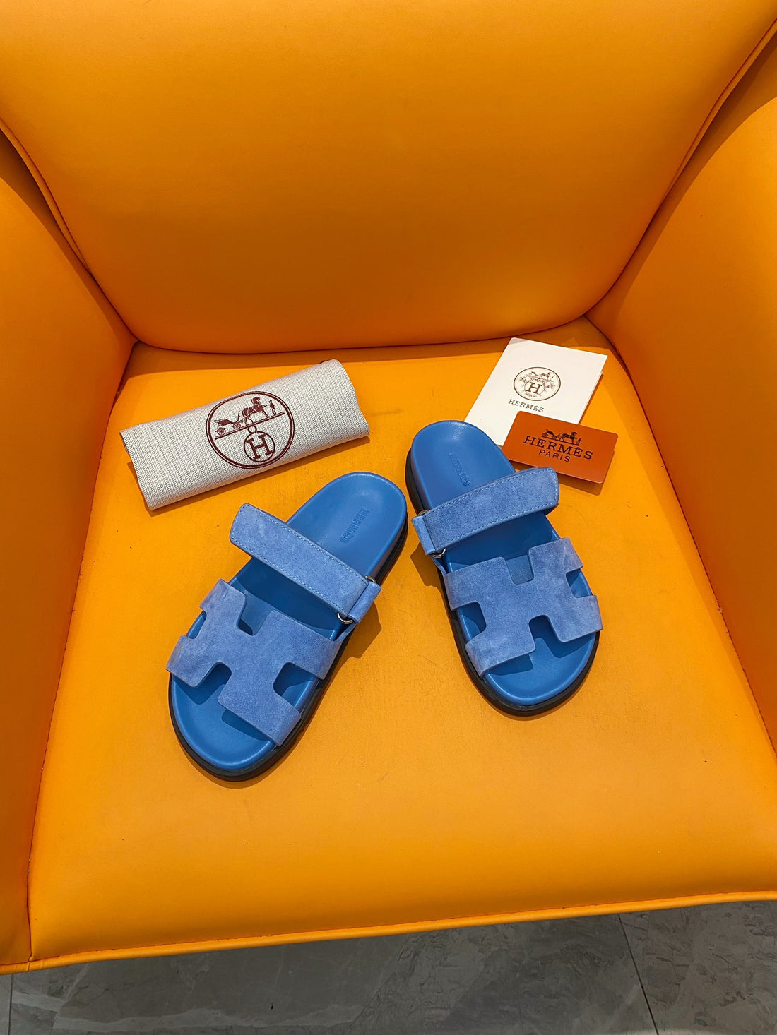 Hermes Men's and Women's Slipper