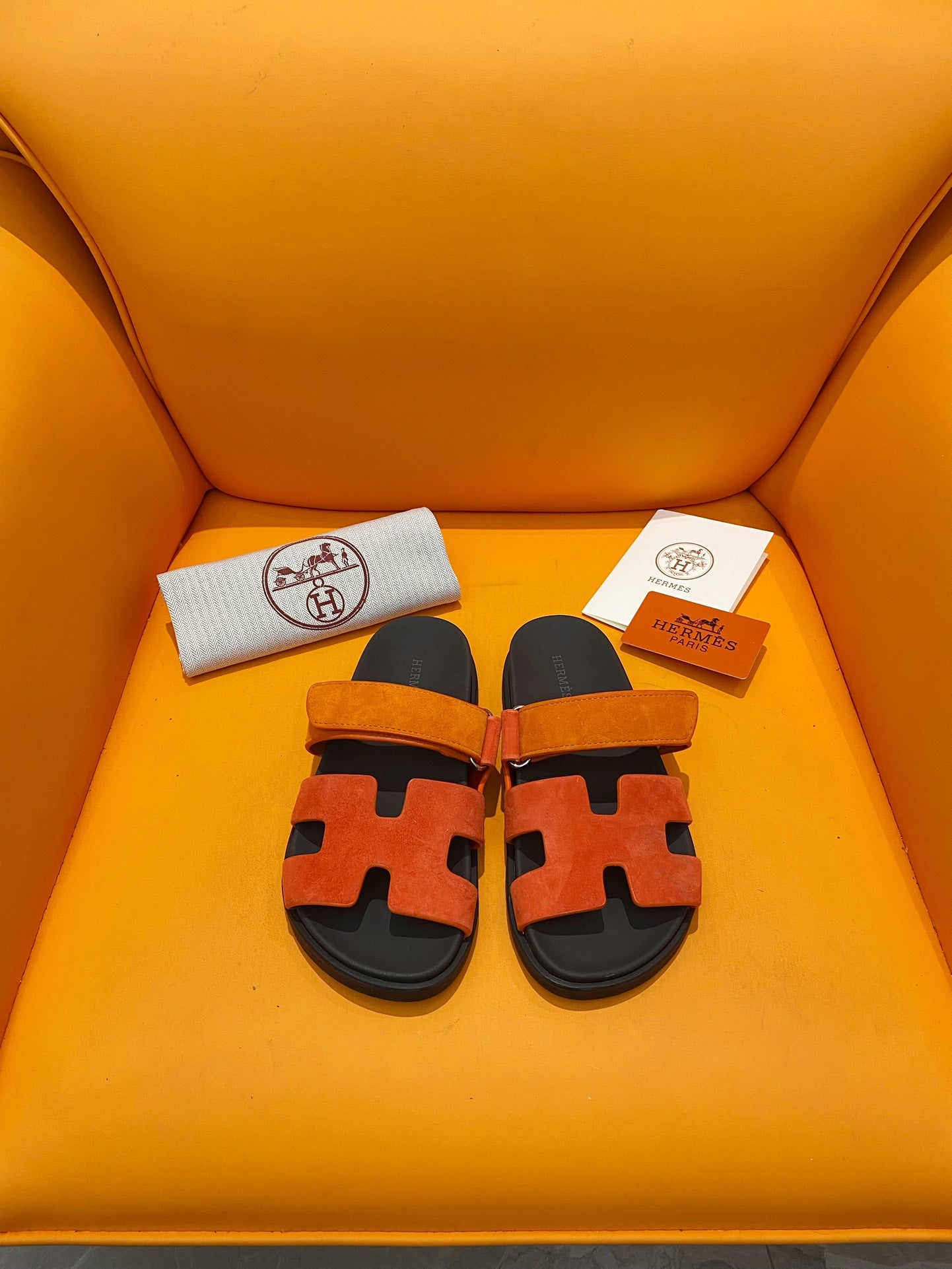 Hermes Men's and Women's Slipper