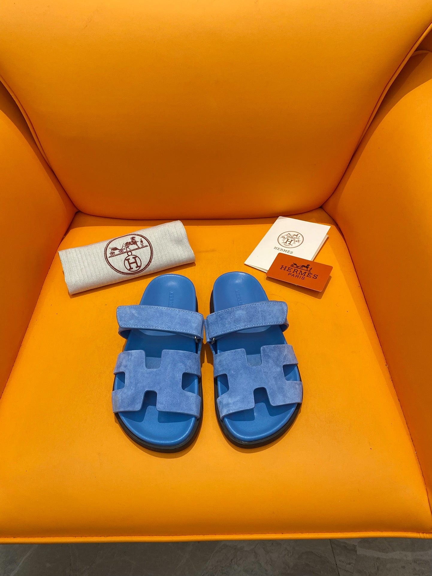 Hermes Men's and Women's Slipper