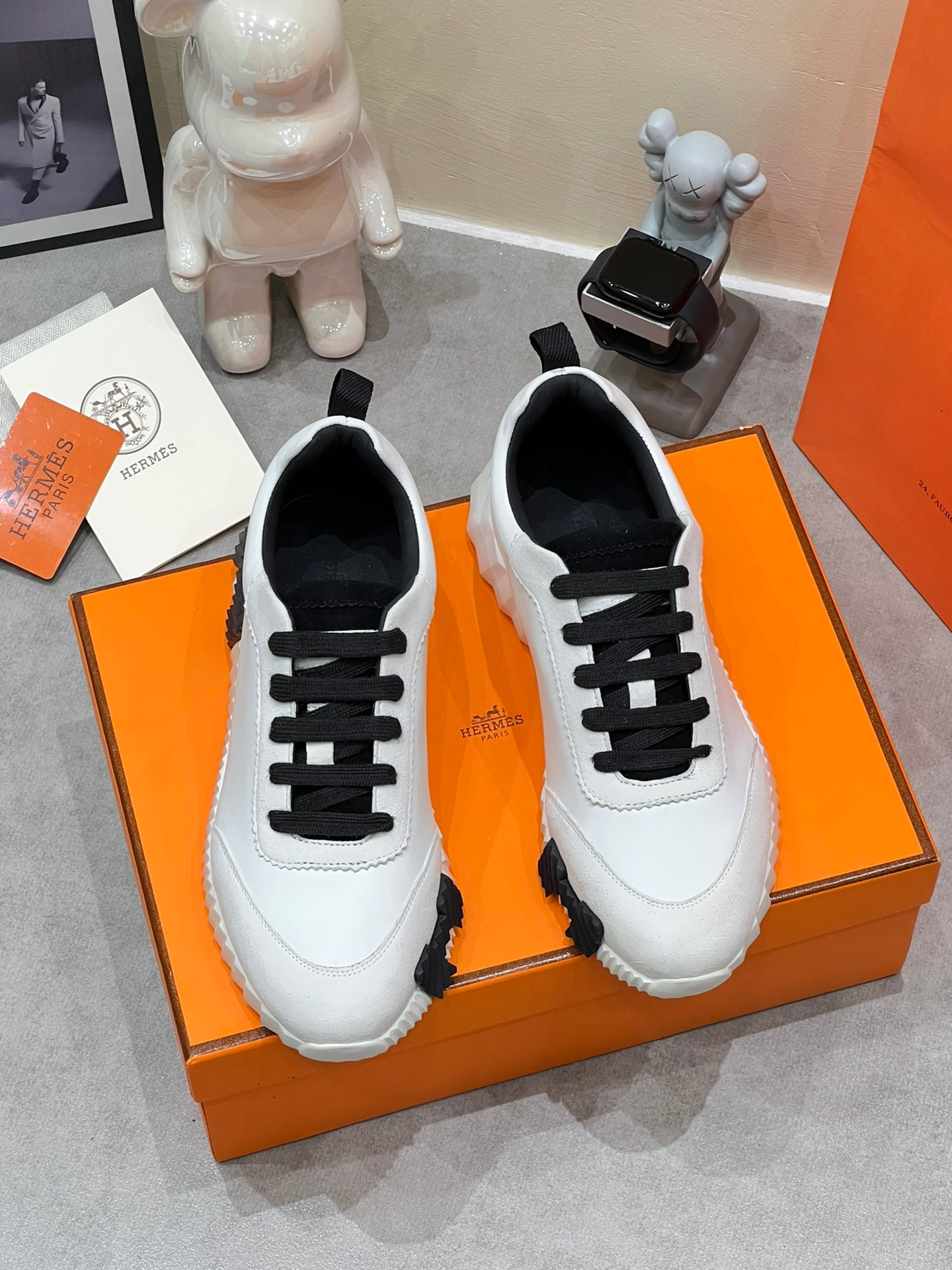 Hermes sports and leisure shoes